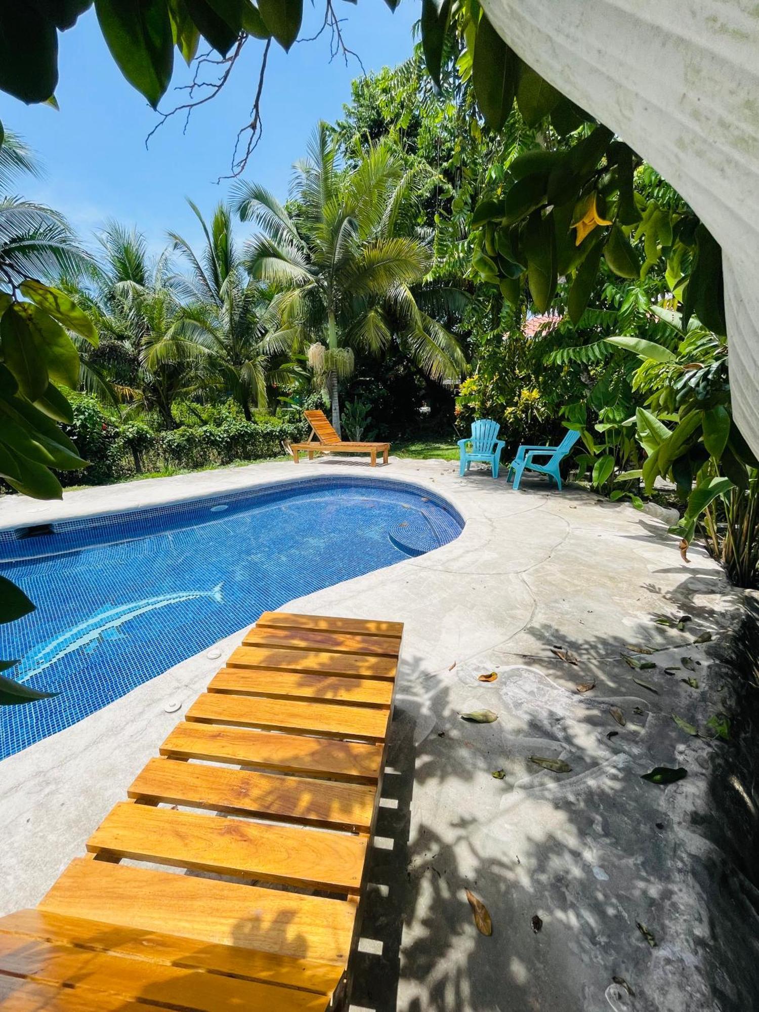 Pangea Lodge Tropical Vibe Home With Shared Pool Manzanillo  Extérieur photo